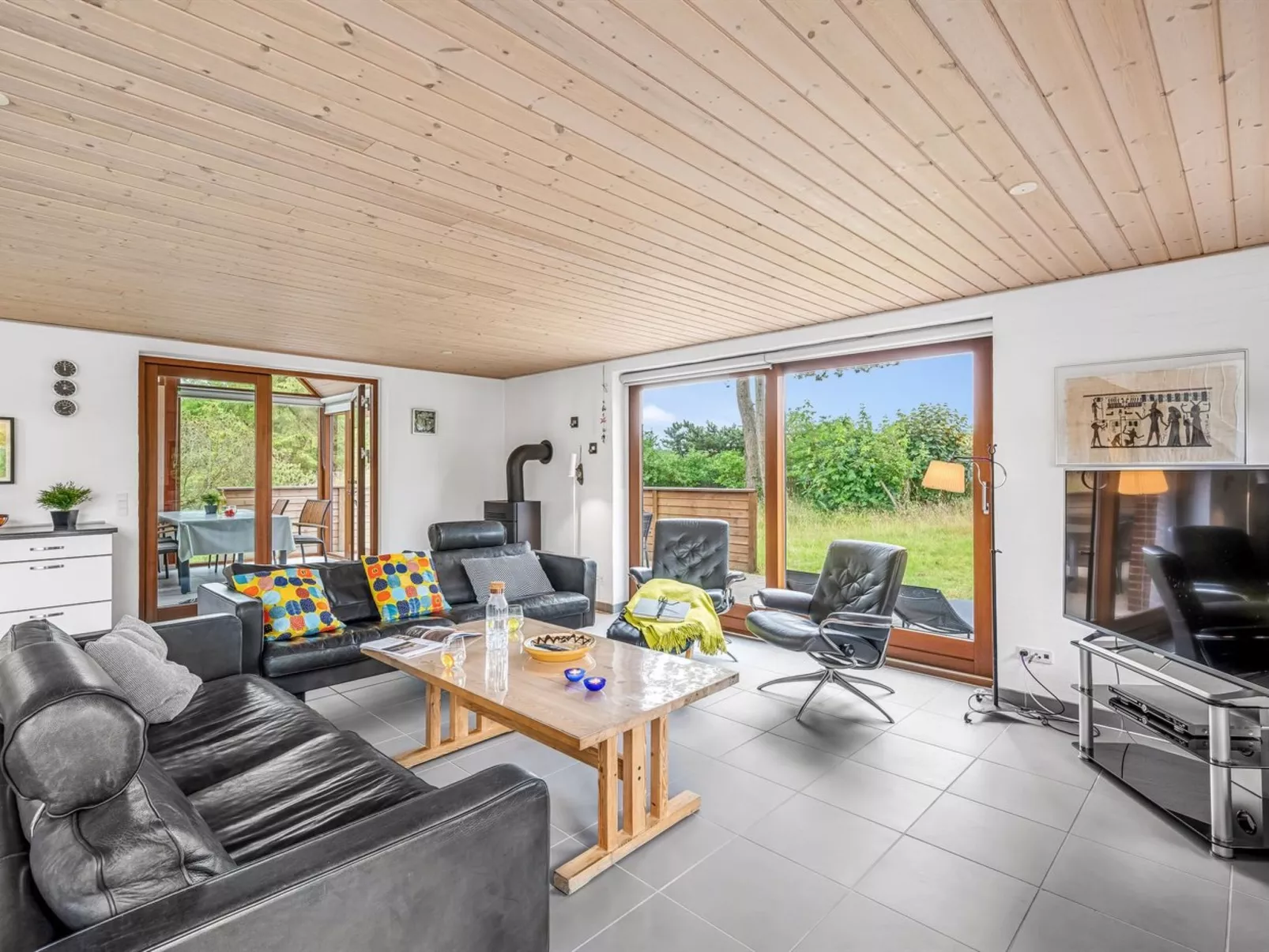 "Martje" - 900m from the sea-Binnen