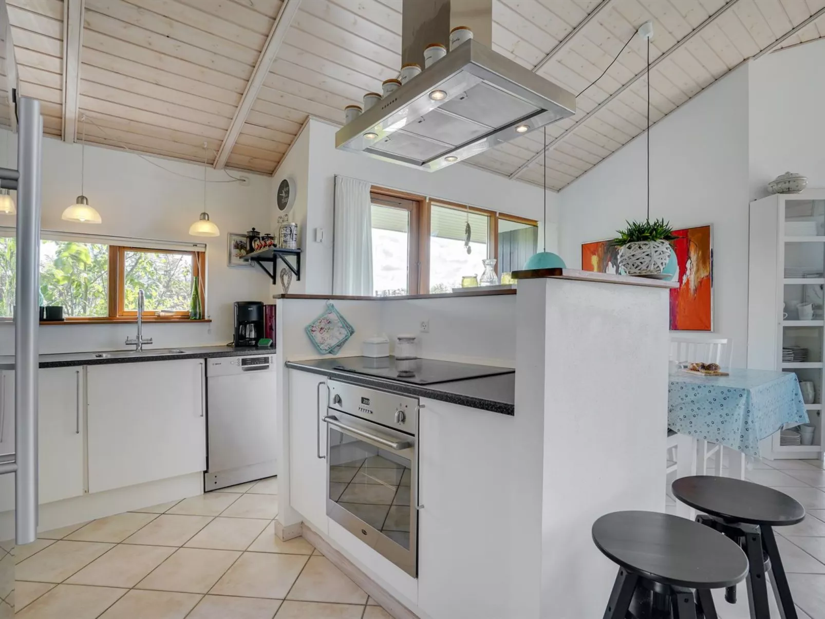 "Gudmunda" - 200m to the fjord-Binnen