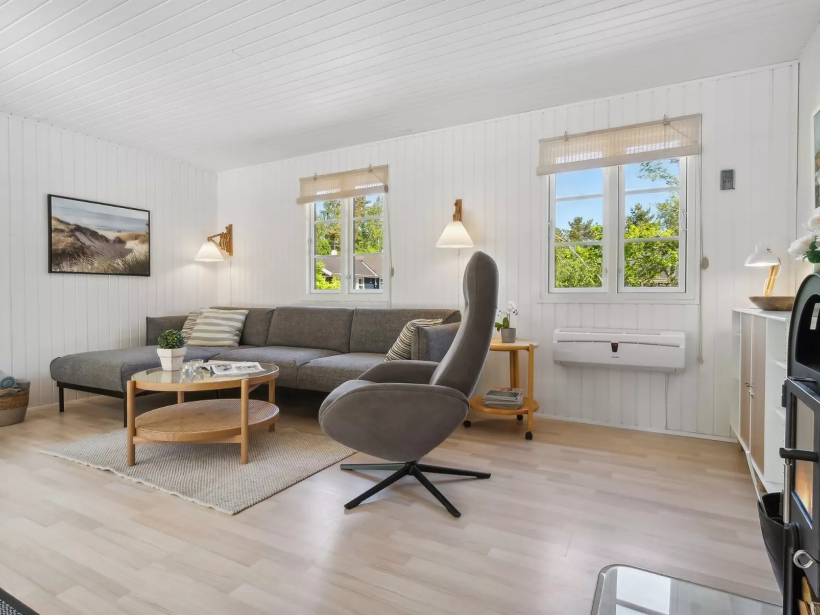 "Malou" - 350m from the sea-Binnen