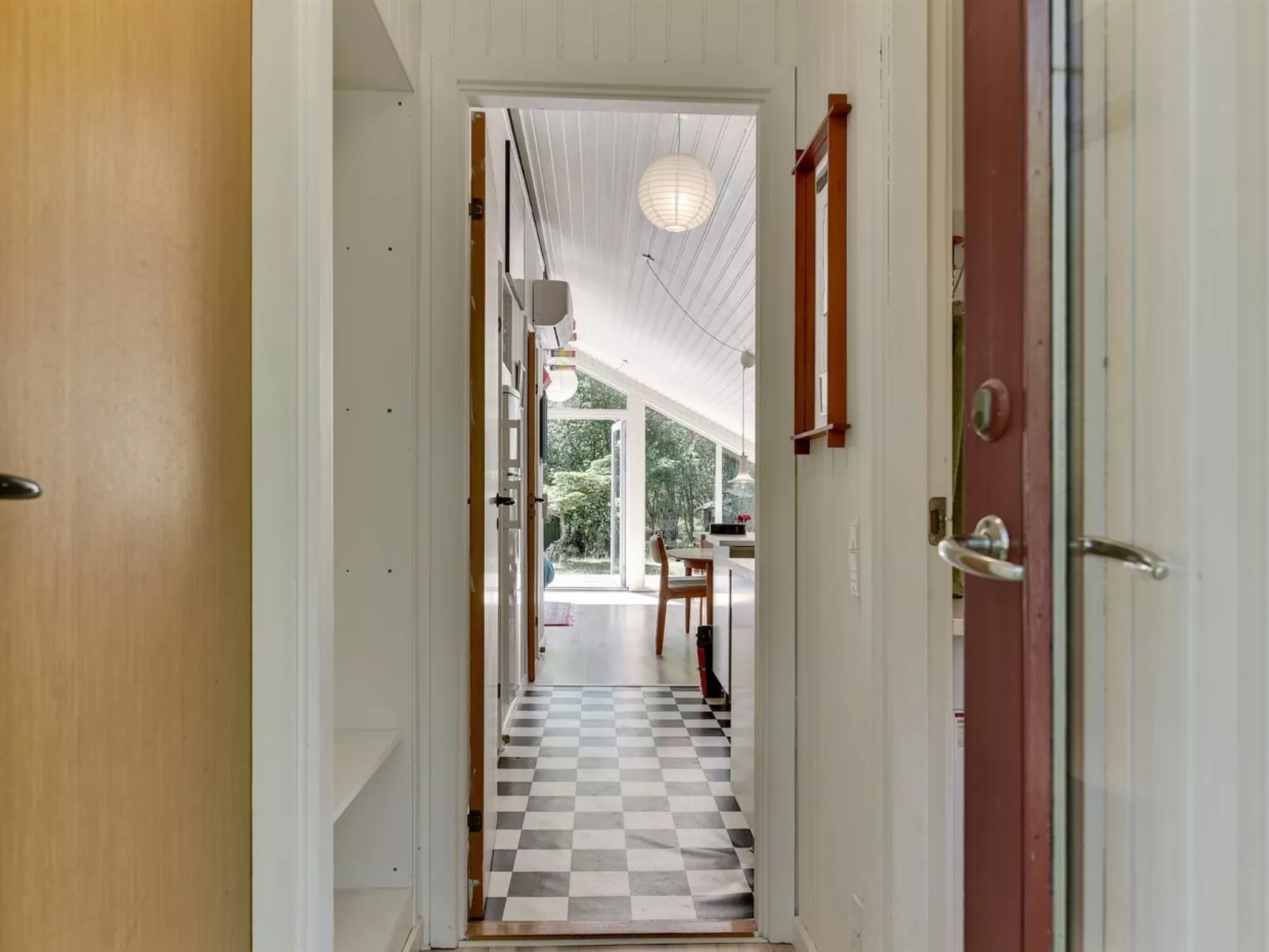 "Osa" - 150m from the sea-Binnen