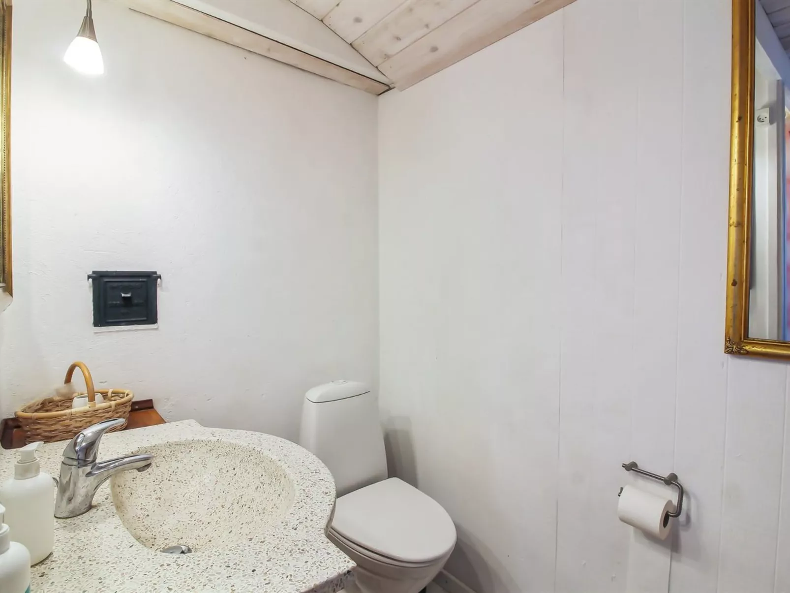 "Trude" - 250m from the sea-Binnen