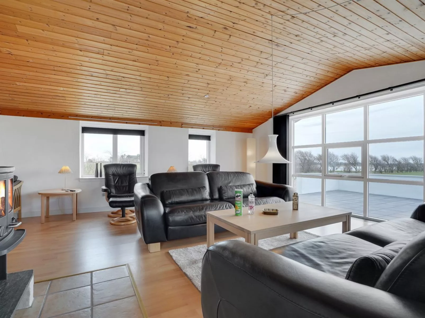 "Imilie" - 250m to the fjord-Binnen