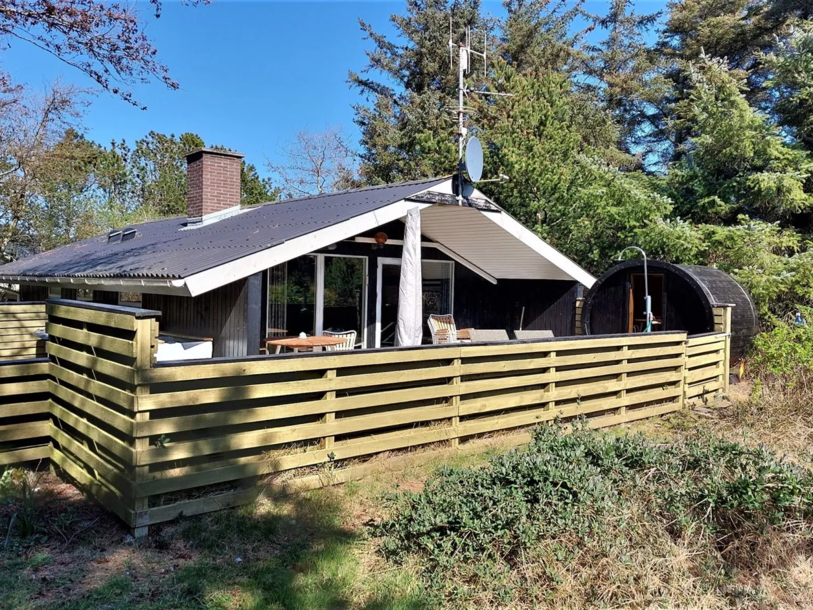 "Estelle" - 575m to the fjord-Buiten