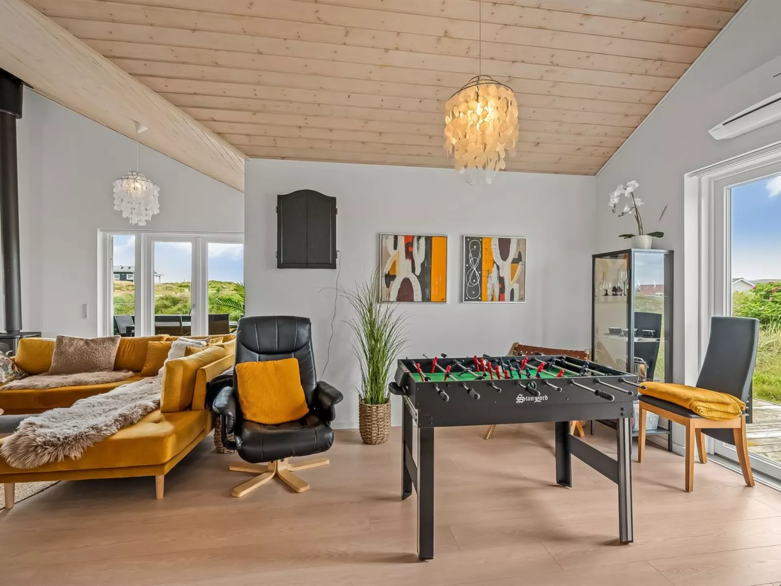 "Sibyll" -  from the sea-Binnen