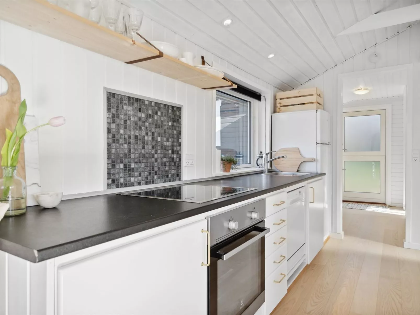 "Lelle" - 350m from the sea-Binnen