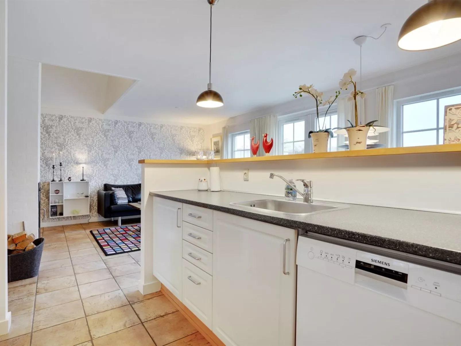 "Manola" - 300m from the sea-Binnen