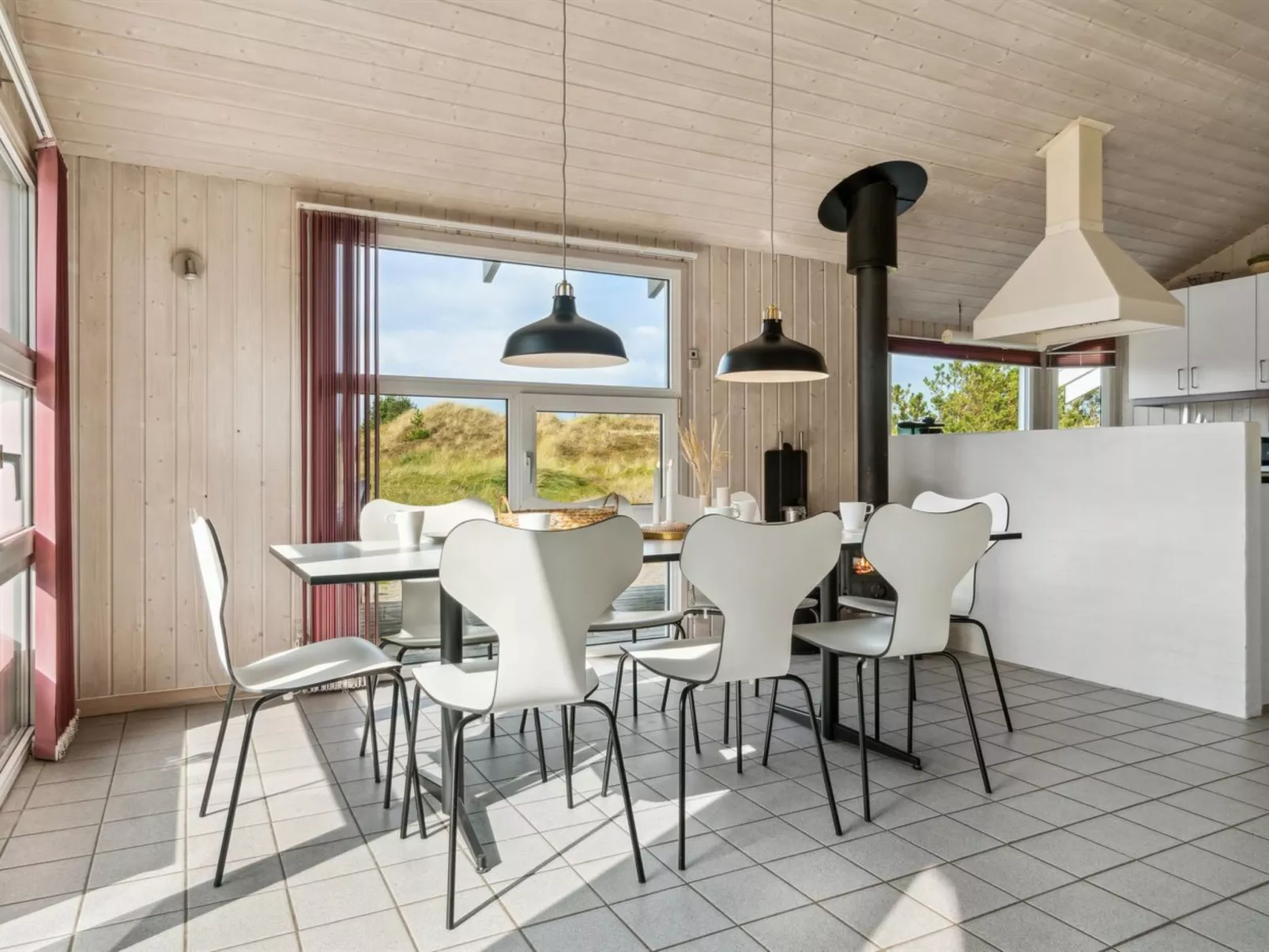 "Zoya" - 900m from the sea-Binnen