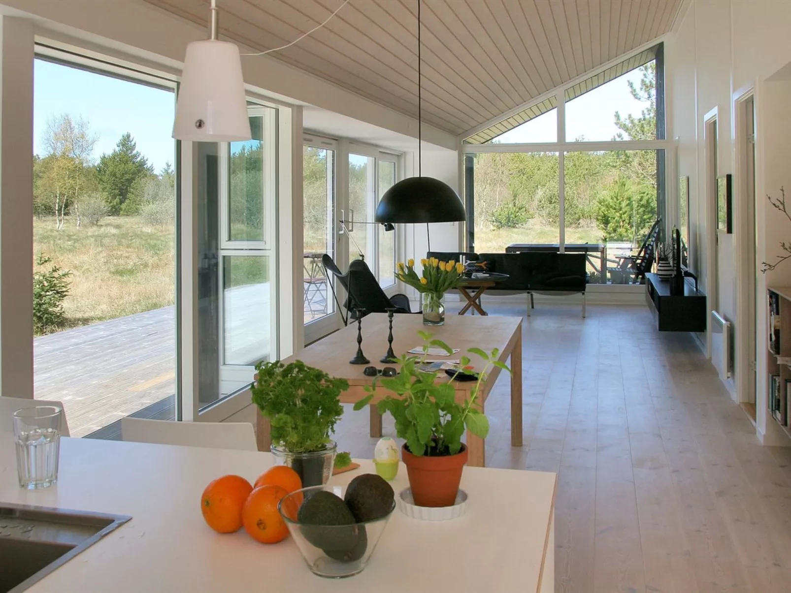 "Melinda" - 2km from the sea-Binnen