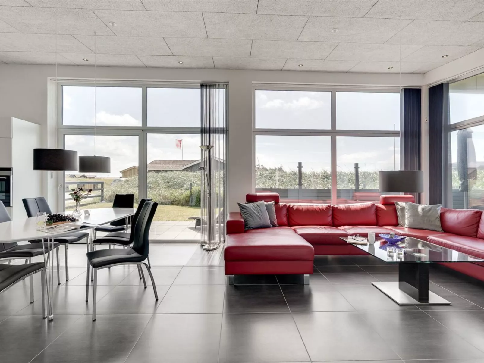 "Synthia" - 300m from the sea-Binnen