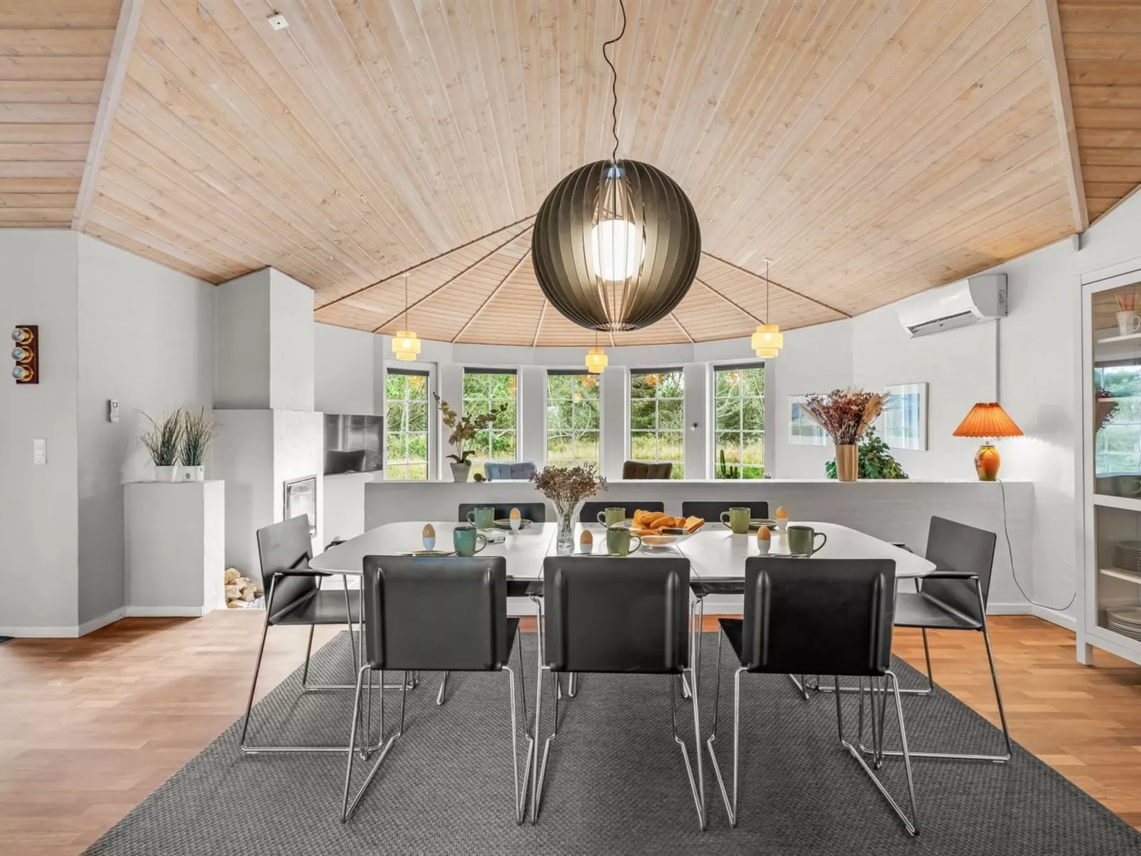 "Ingmund" - 2km from the sea-Binnen