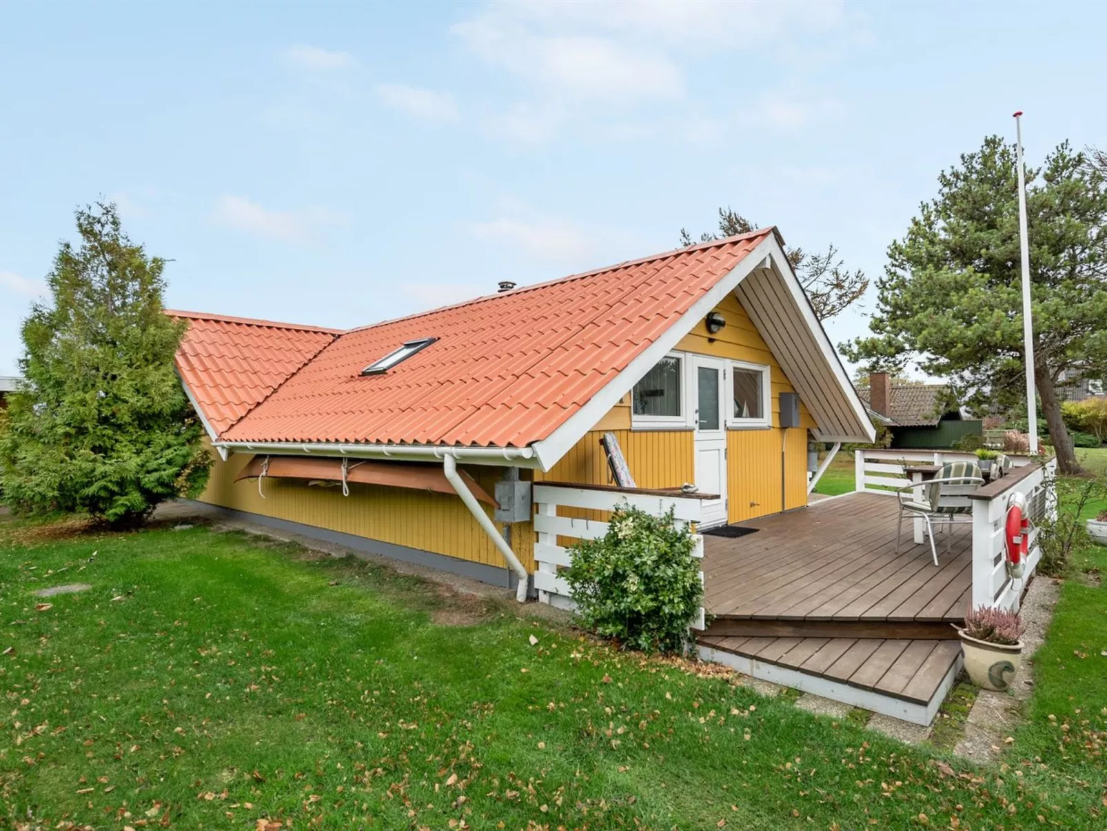 "Hjalmine" - 250m from the sea-Buiten