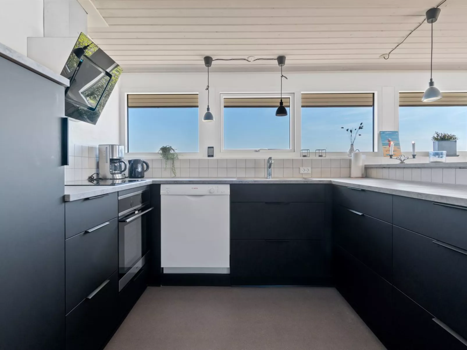 "Peetu" - 200m to the fjord-Binnen