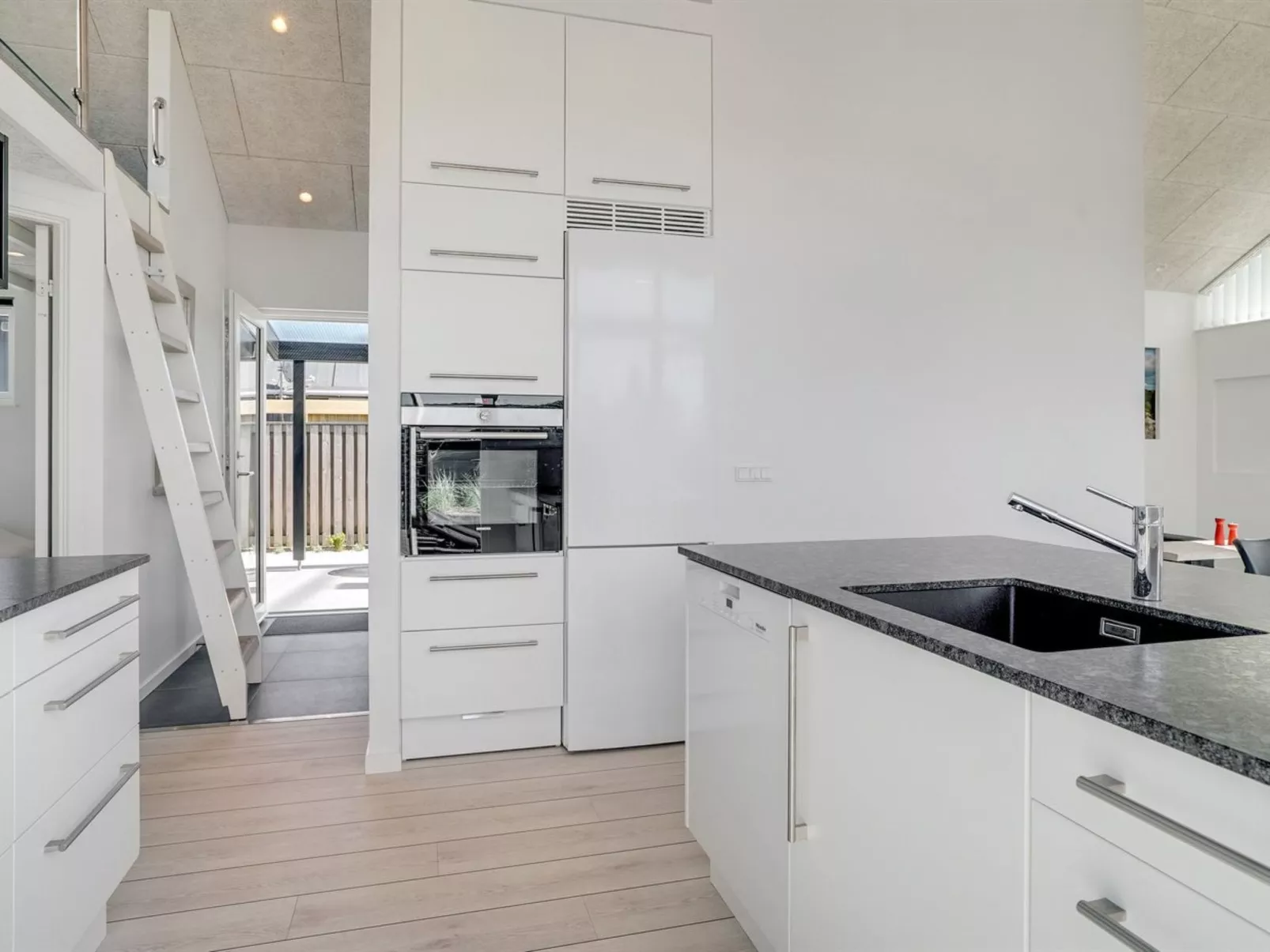 "Erk" - 700m from the sea-Binnen