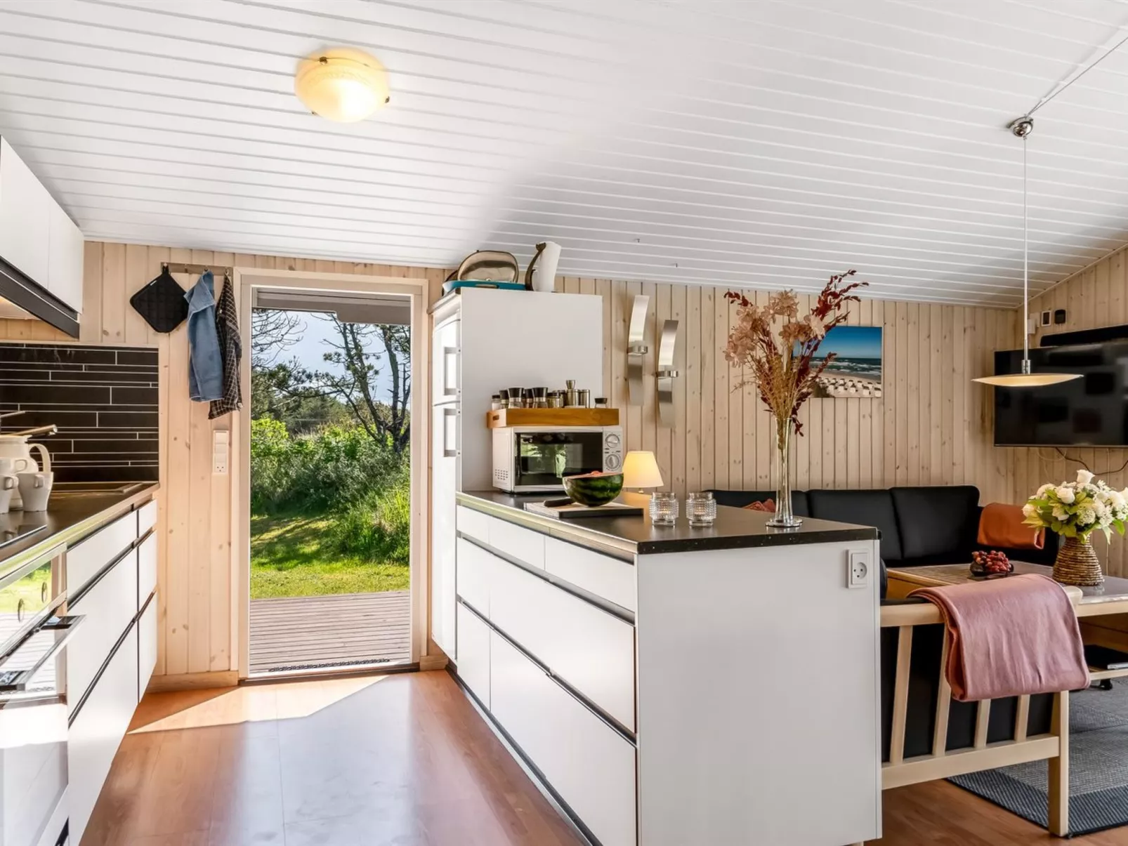 "Brunetta" - 800m from the sea-Binnen