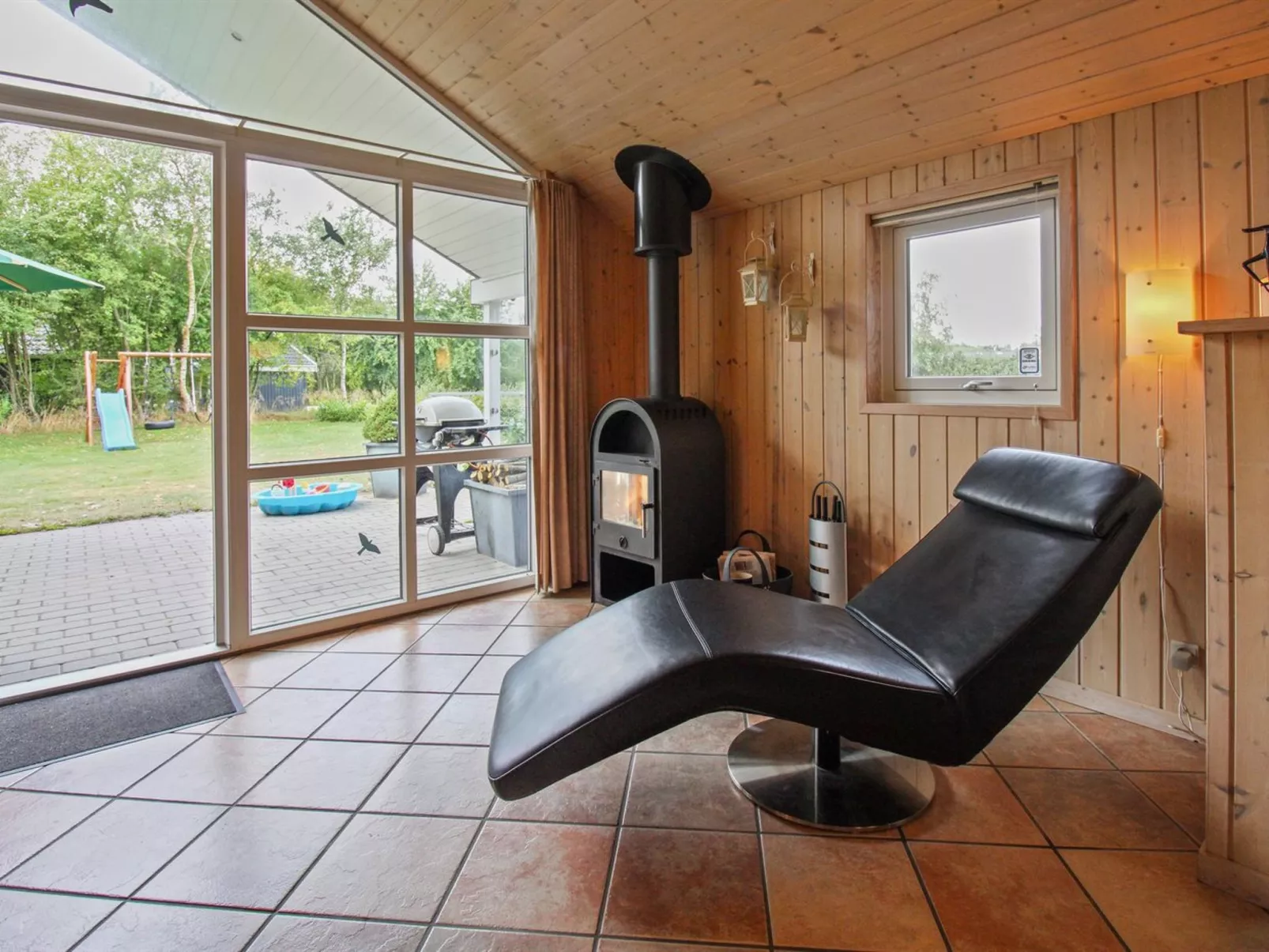 "Ulrikke" - 12km from the sea-Binnen