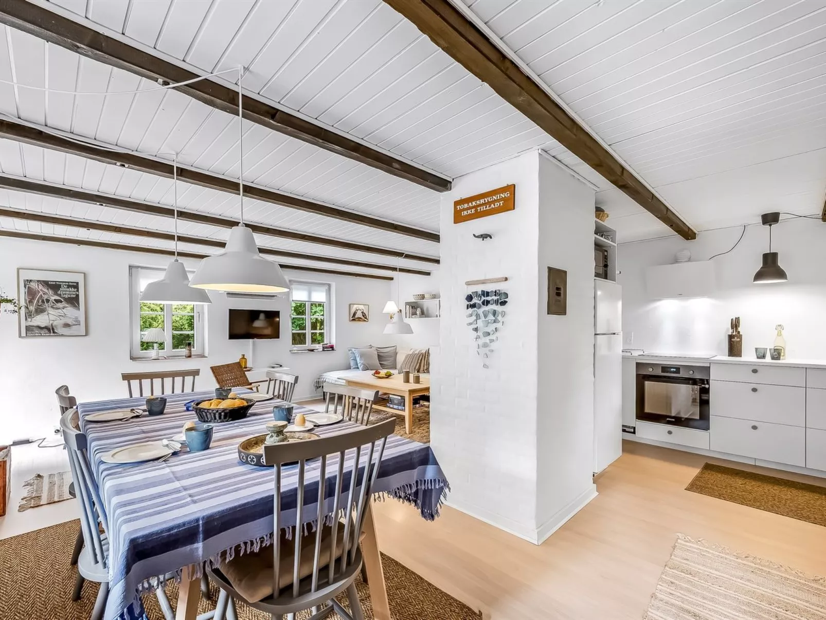 "Alkil" - 1.7km from the sea-Binnen