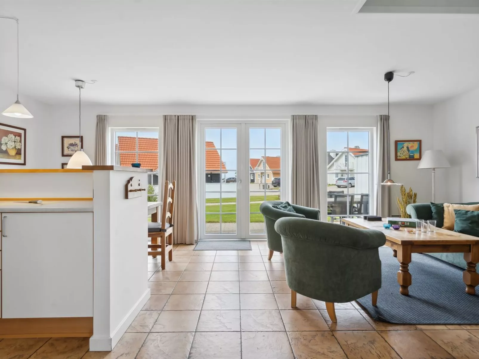 "Matleena" - 200m from the sea-Binnen