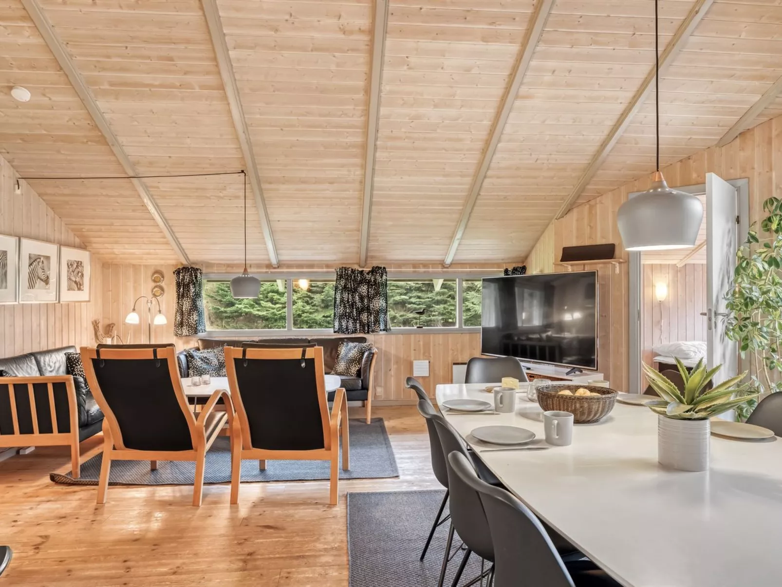 "Hithin" - 800m from the sea-Binnen