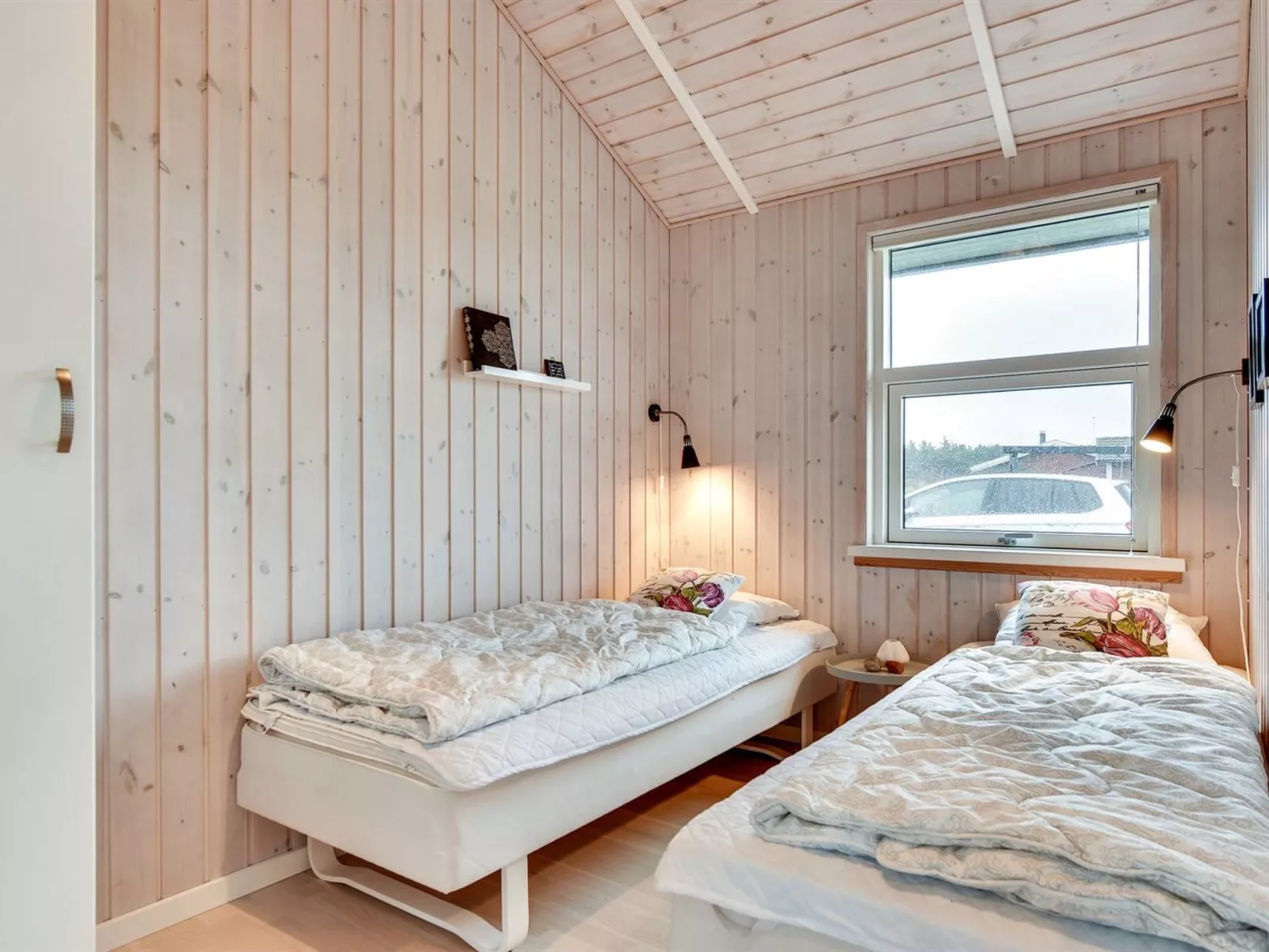 "Rodna" - 452m from the sea-Binnen