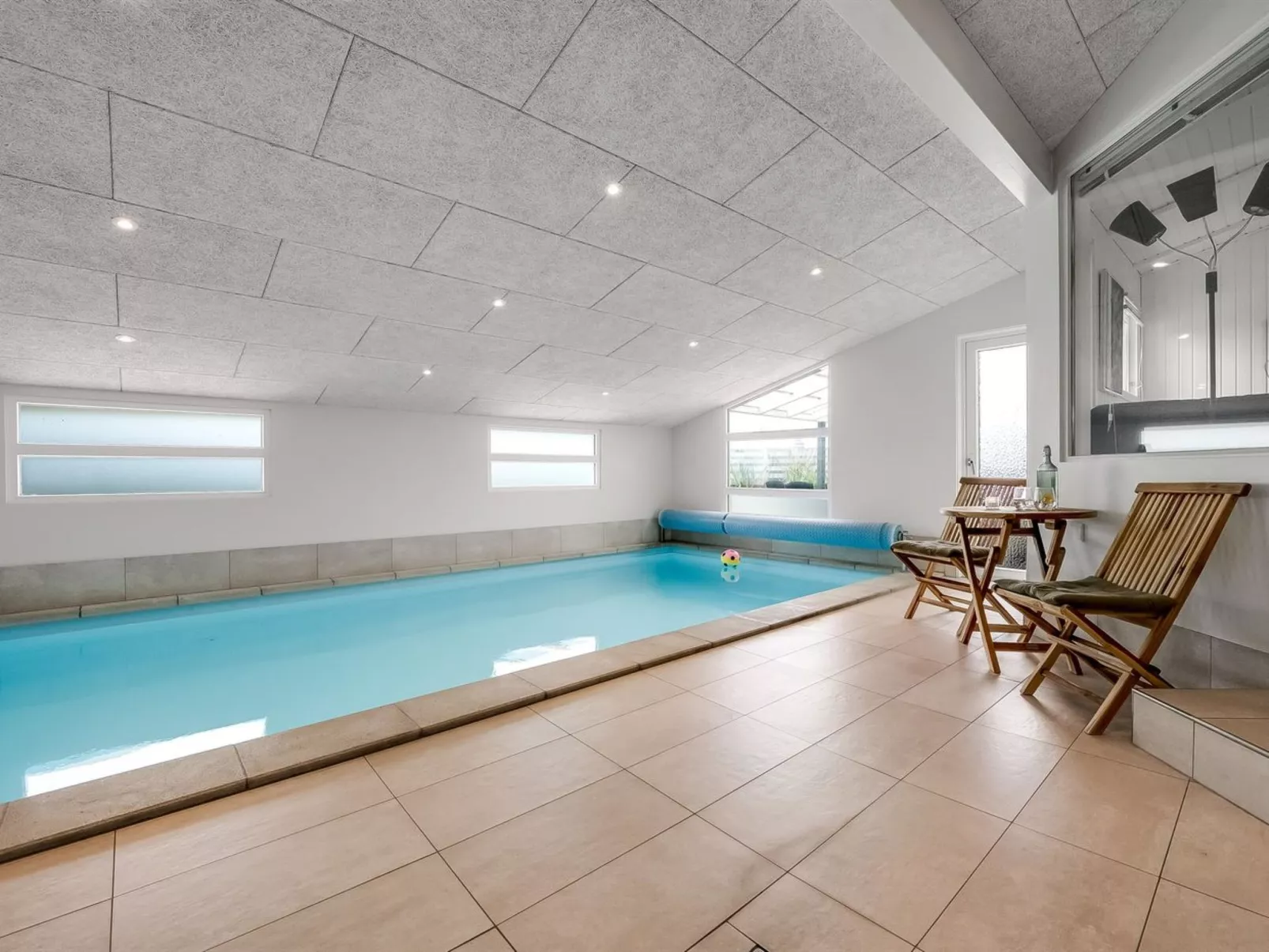 "Saku" - 495m to the fjord-Buiten