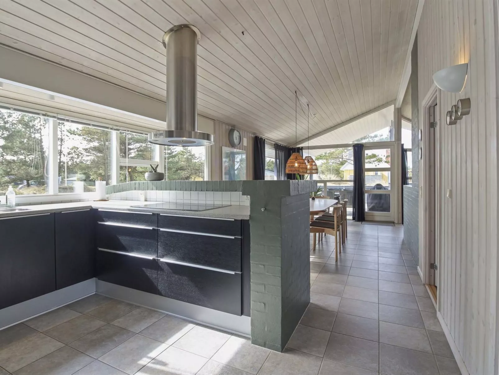 "Birgita" - 700m from the sea-Binnen