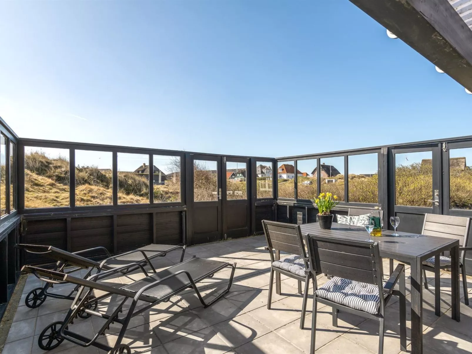 "Sten" - 100m from the sea-Buiten