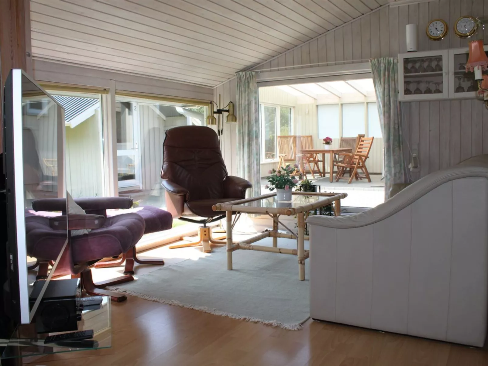 "Pyry" - 400m to the fjord-Binnen