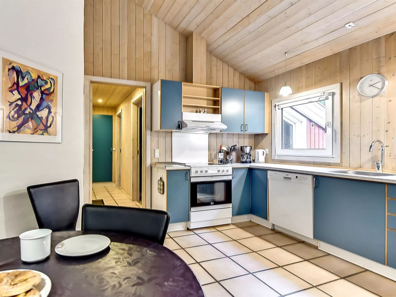 "Luciane" - 2.5km from the sea-Binnen