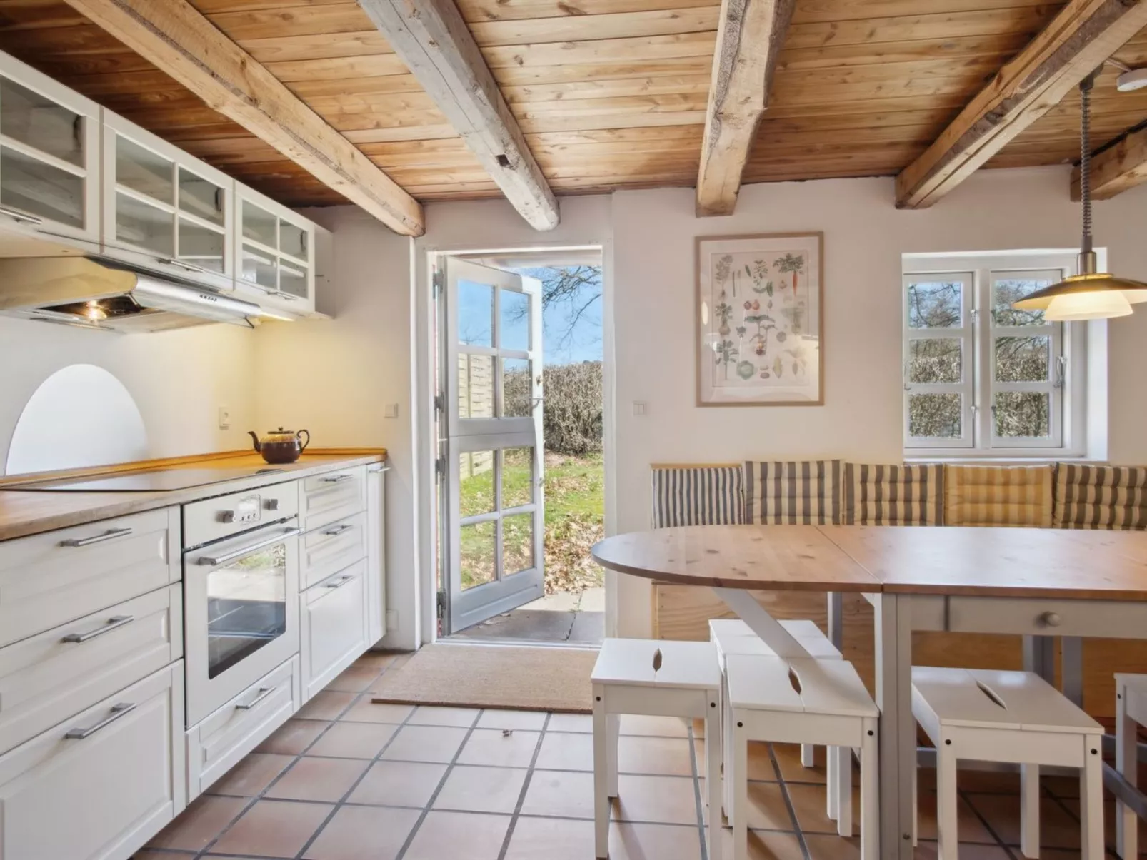 "Elisabetha" - 16km from the sea-Binnen