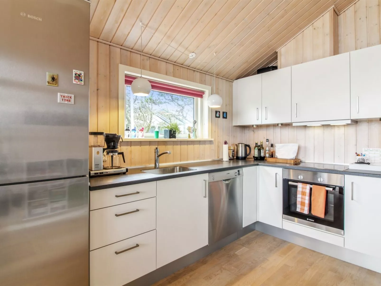 "Alma" - 500m from the sea-Binnen