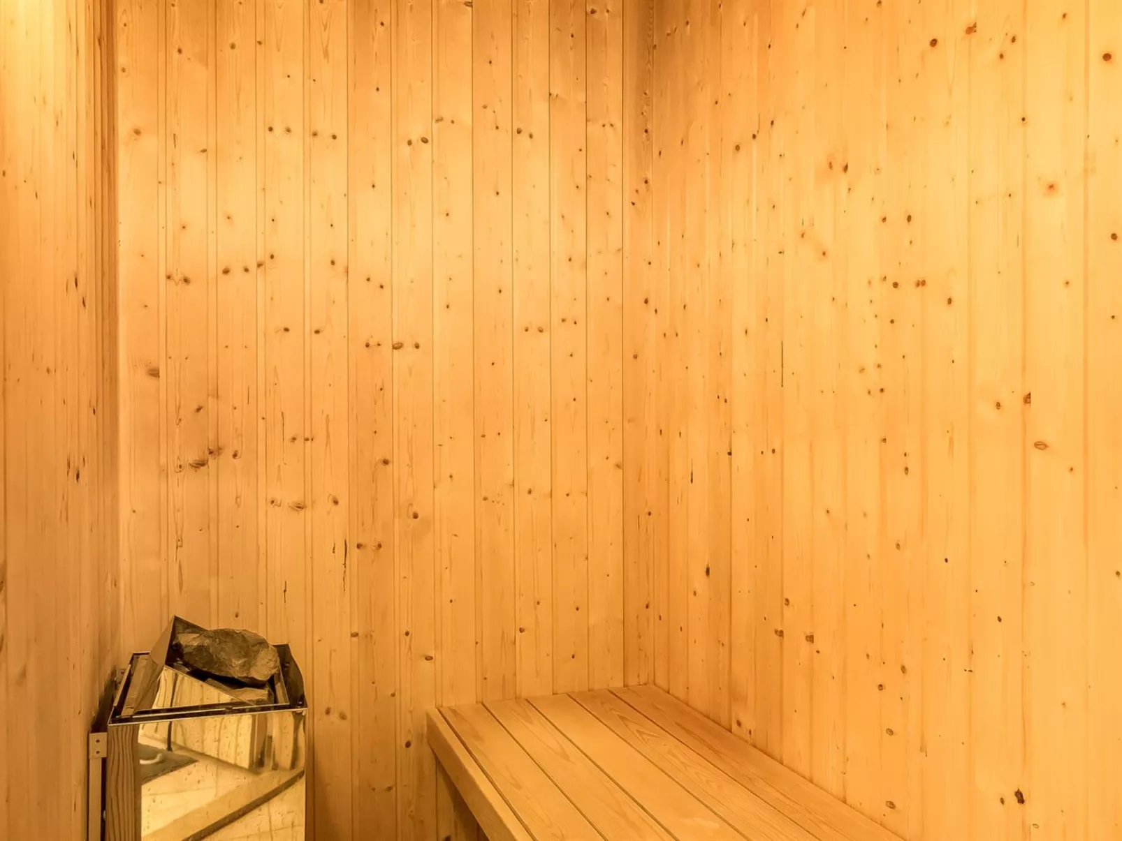 "Tovi" - 600m from the sea-Binnen