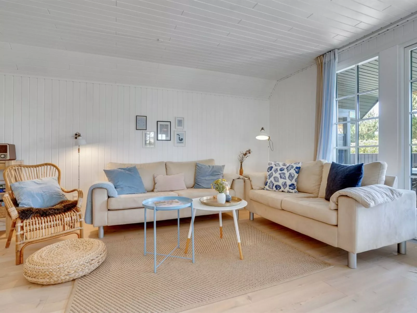 "Sine" - 500m from the sea-Binnen