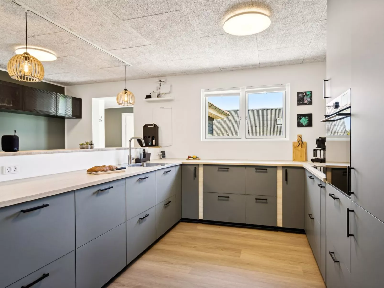 "Eunice" - 850m from the sea-Binnen