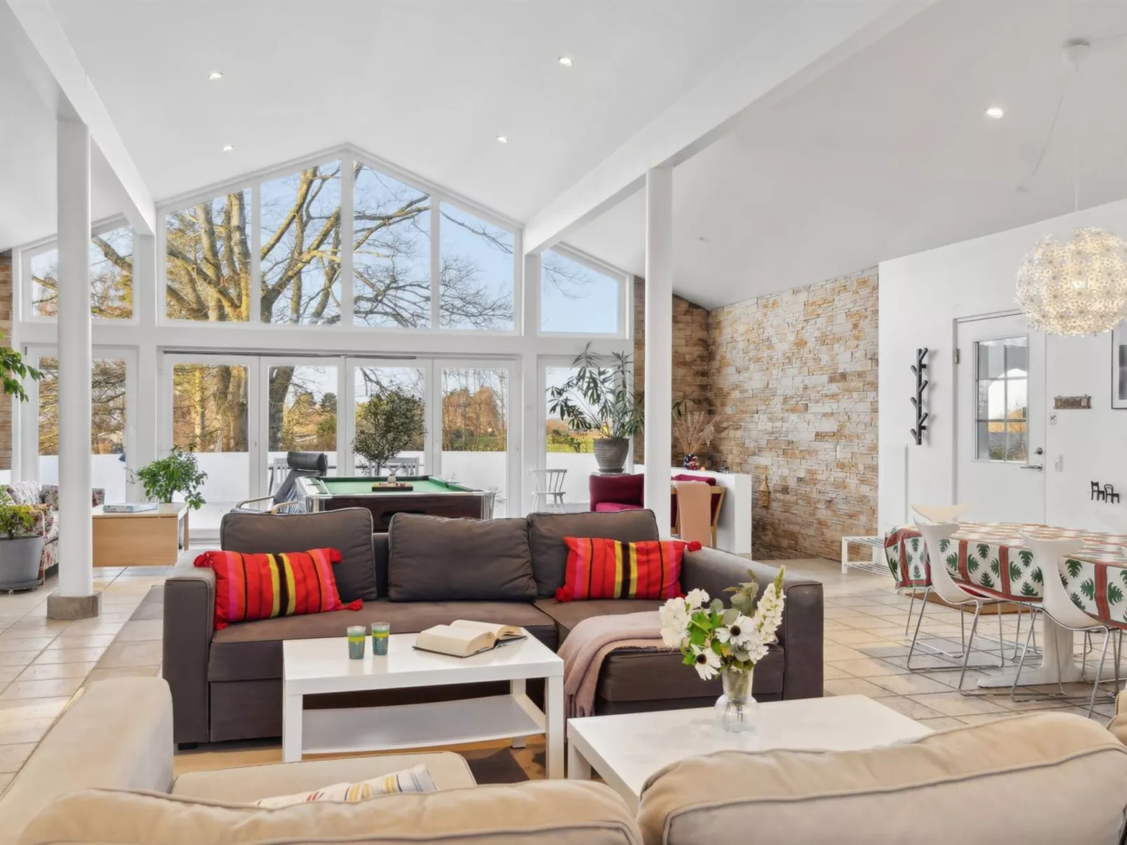 "Mikkeline" - 575m to the fjord-Binnen