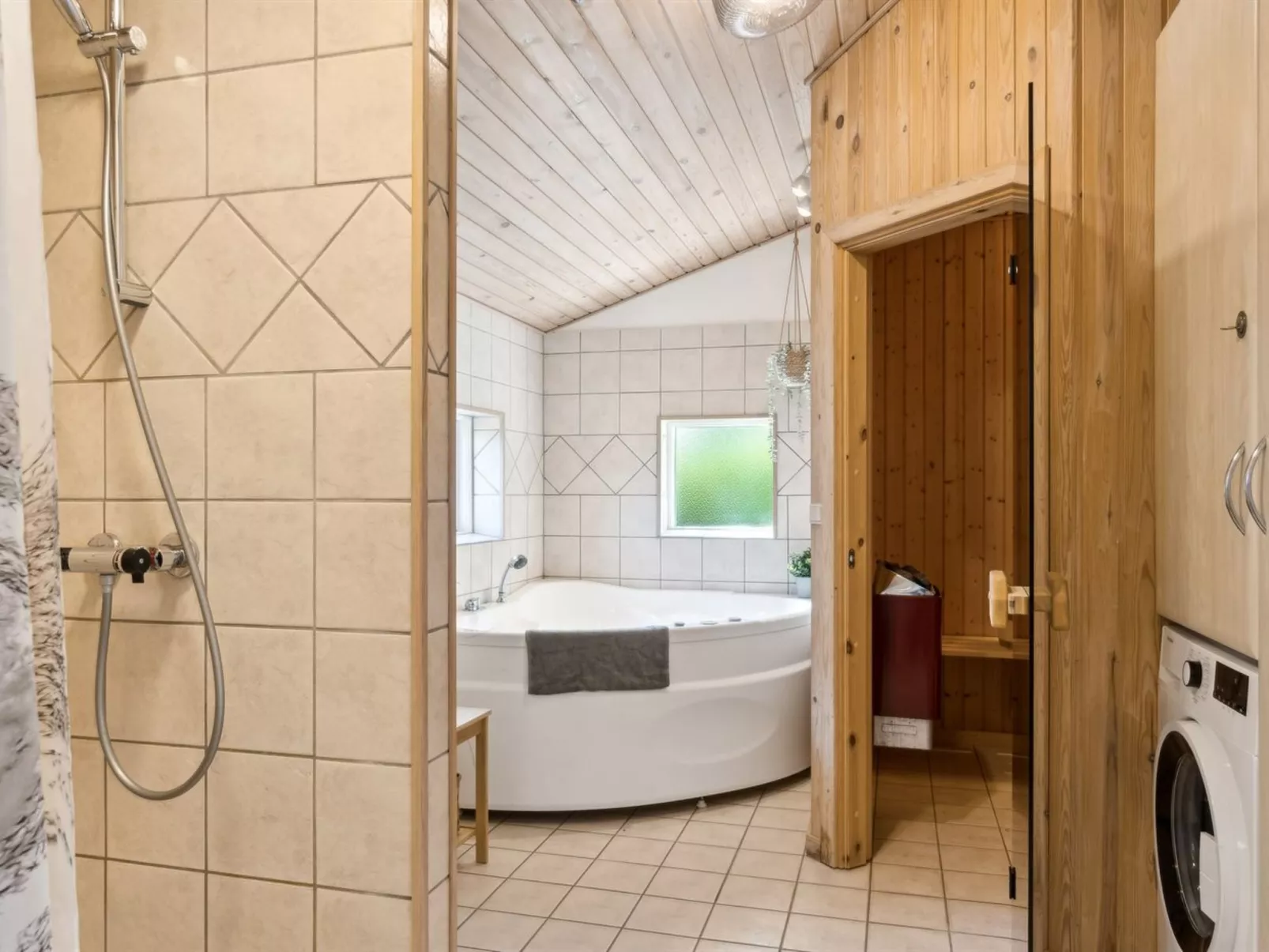 "Sheemen" - 900m from the sea-Binnen