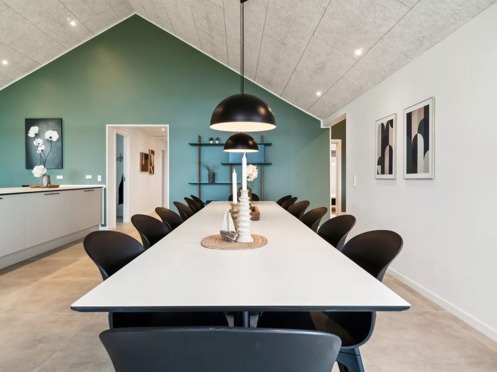 "Straale" - 50m from the sea-Binnen