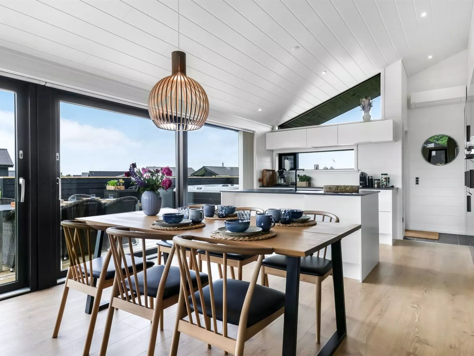 "Ata" - 400m from the sea-Binnen