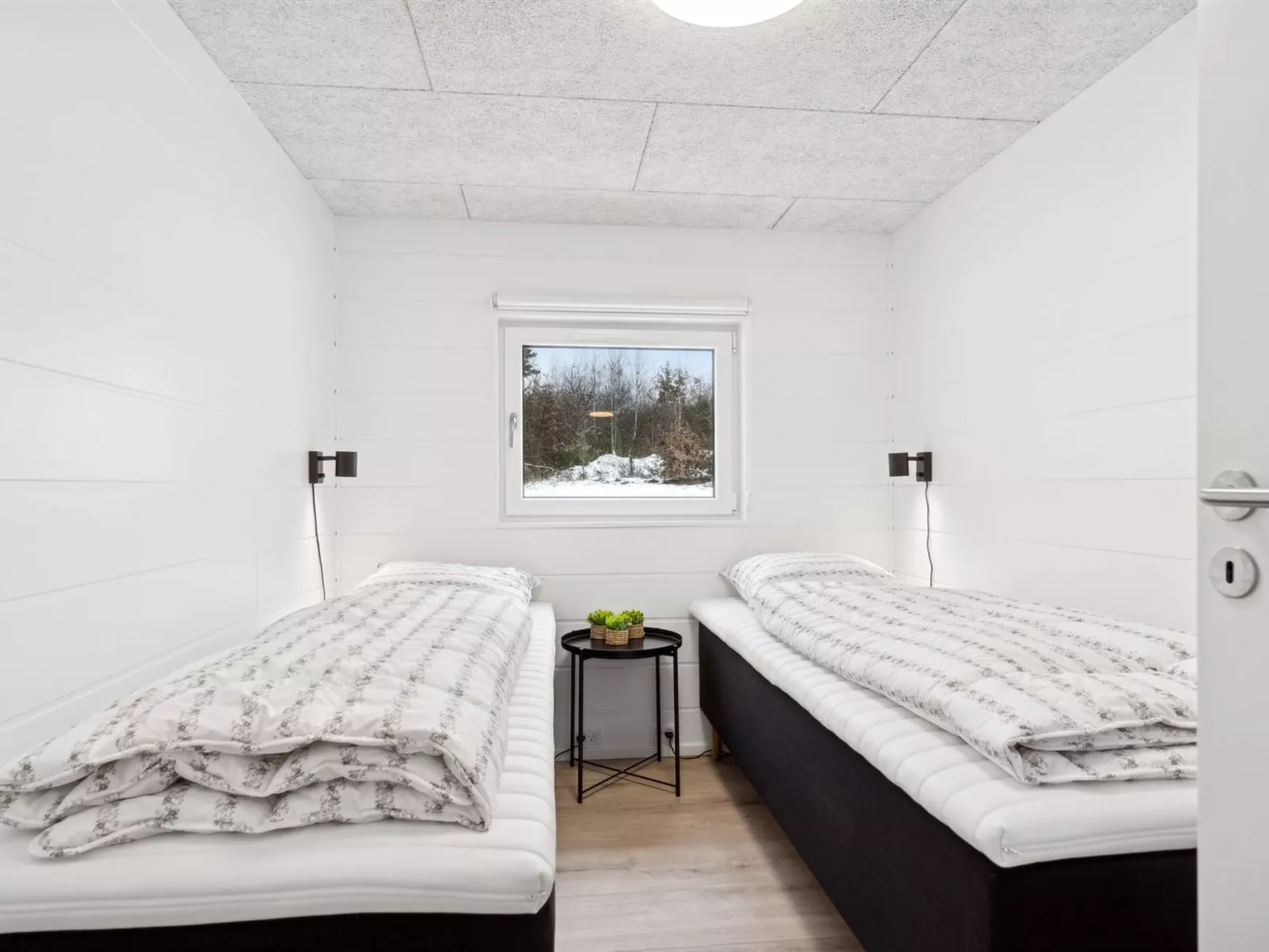 "Lanessa" - 800m from the sea-Binnen