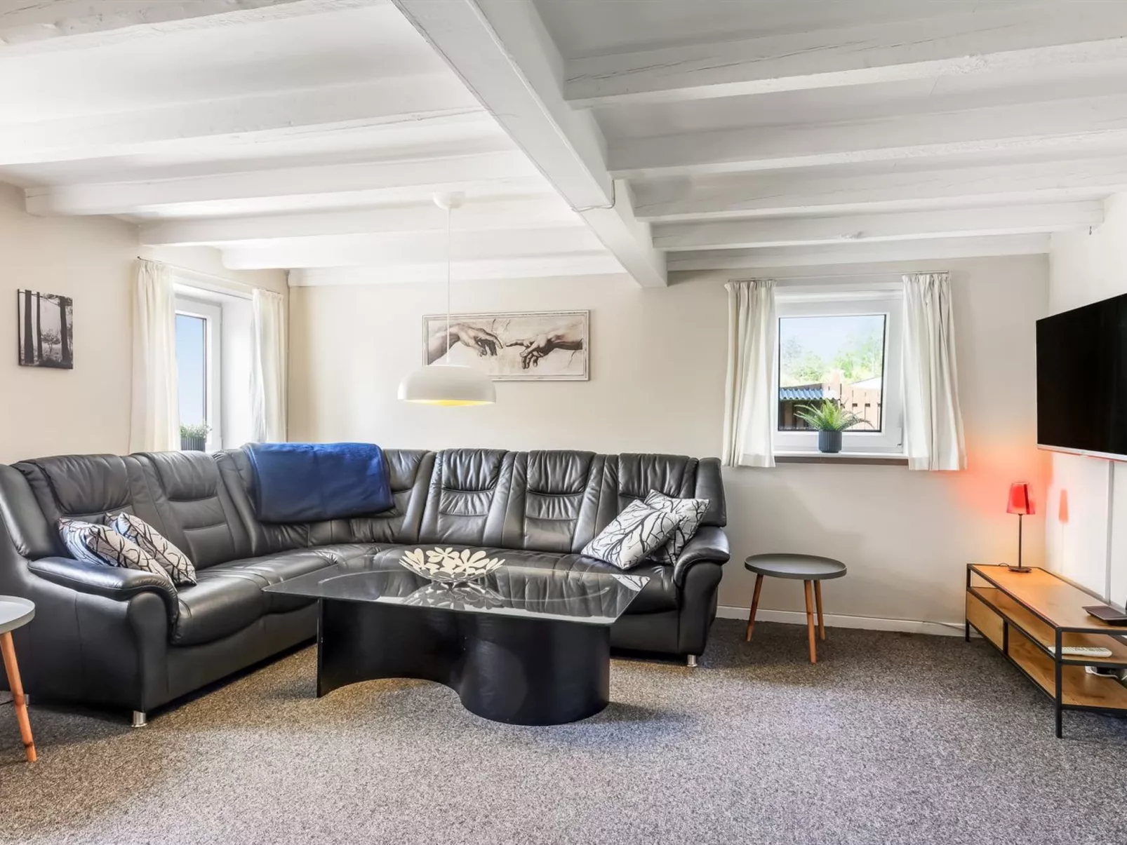 "Veronica" - 700m from the sea-Binnen