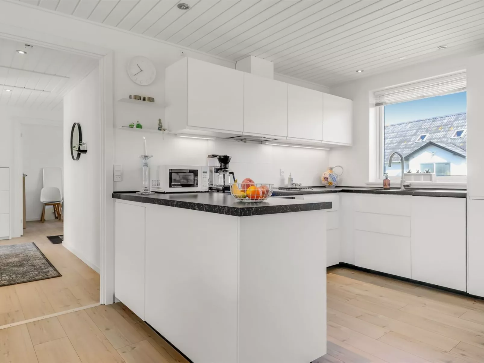 "Sulo" - 300m from the sea-Binnen