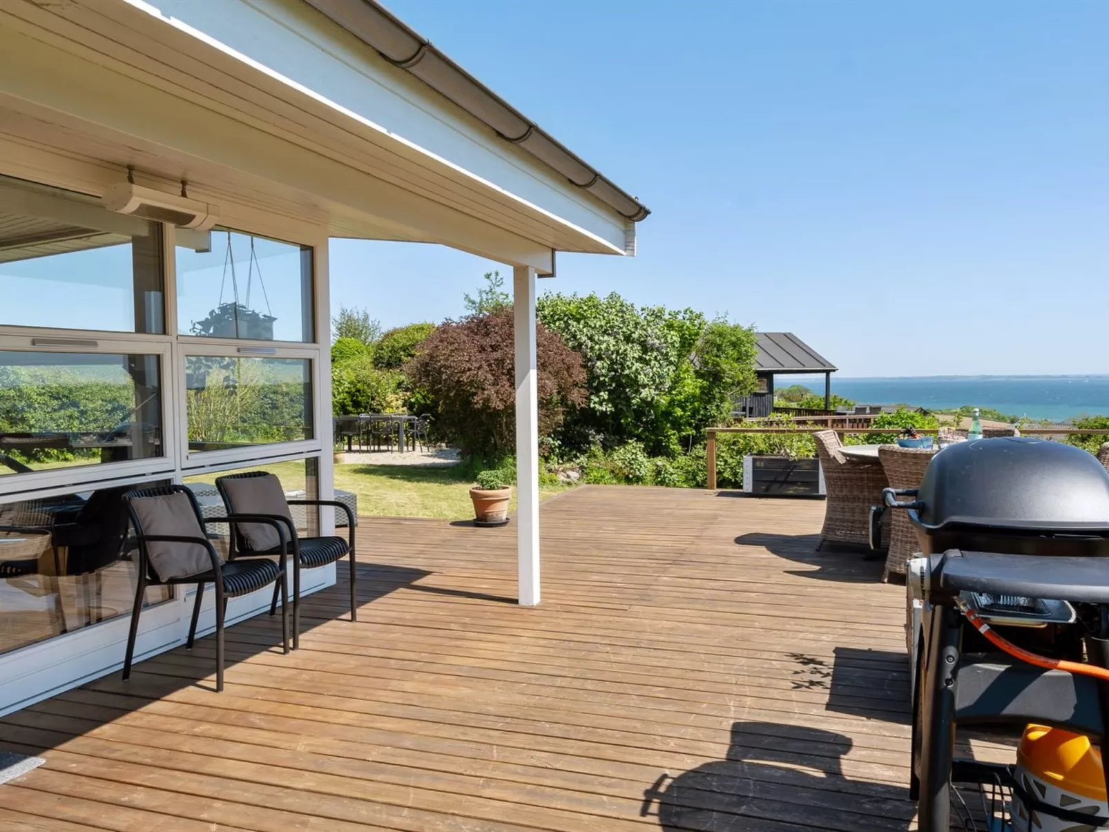 "Fokke" - 450m from the sea-Buiten