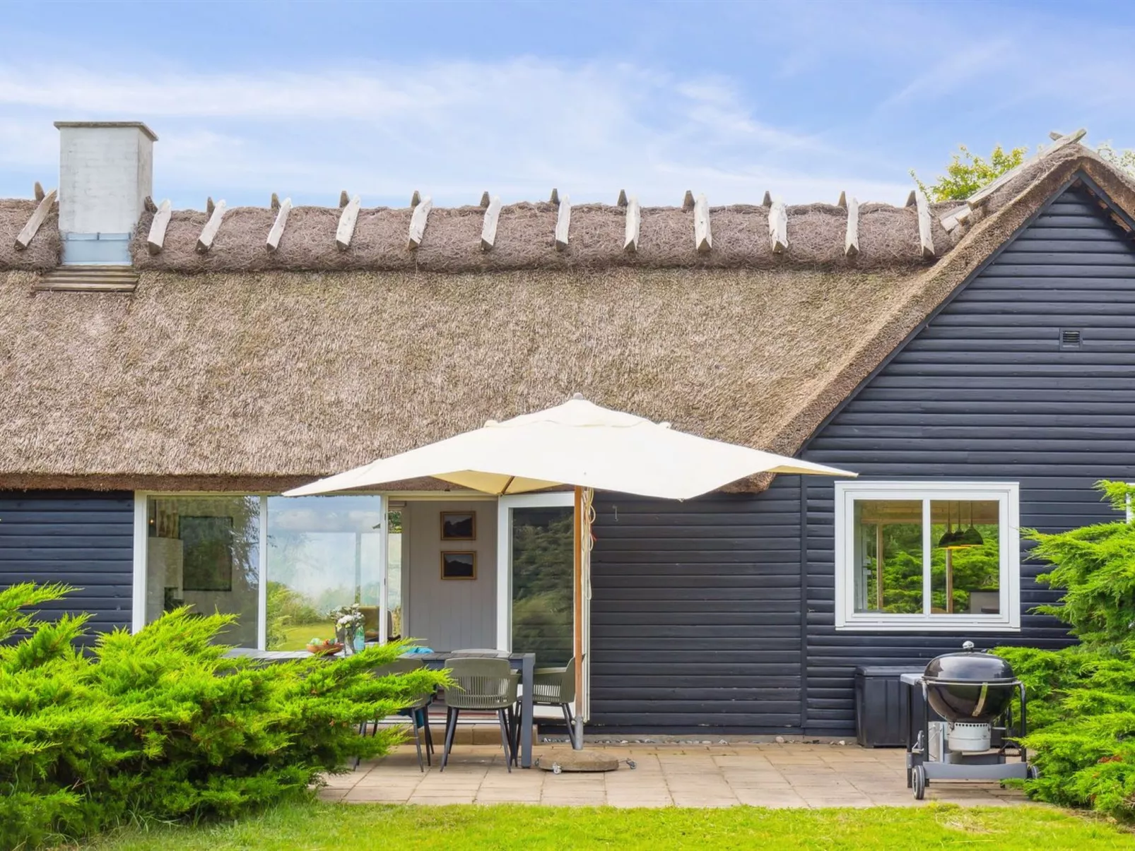 "Emeli" - 100m from the sea-Buiten