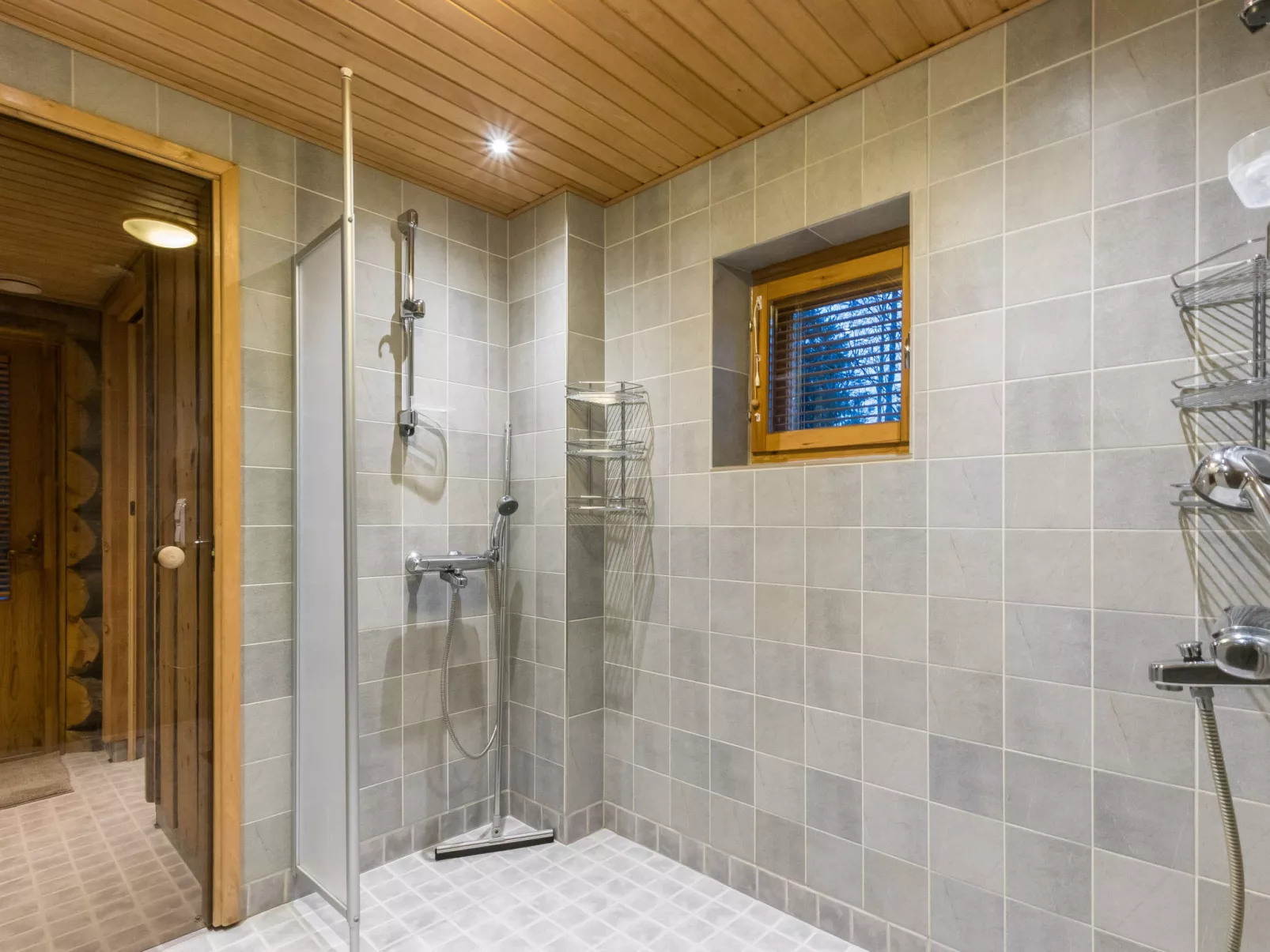 Menninkäisenkolo-Binnen