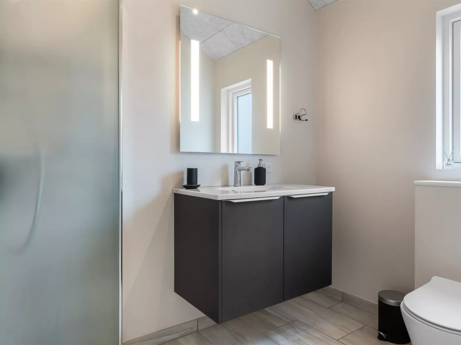 "Sunna" - 1.2km from the sea-Binnen