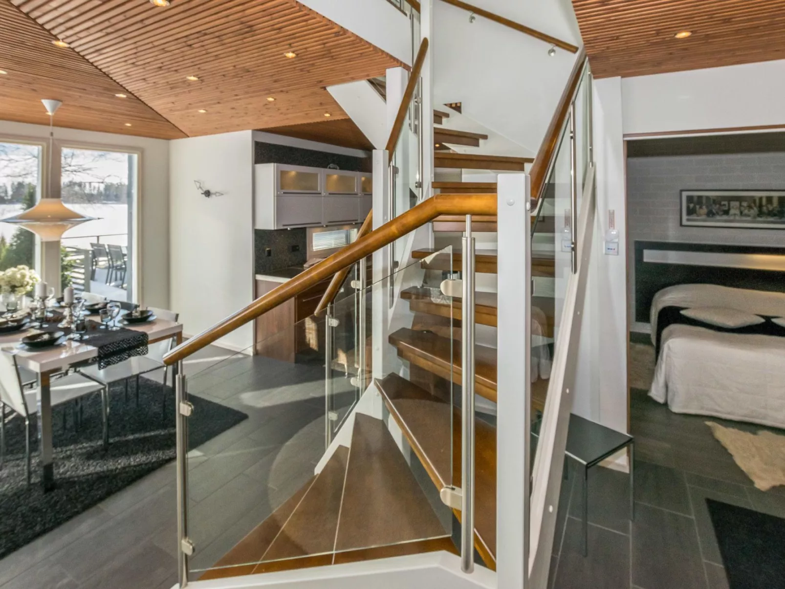 Villa kaivopuisto-Binnen