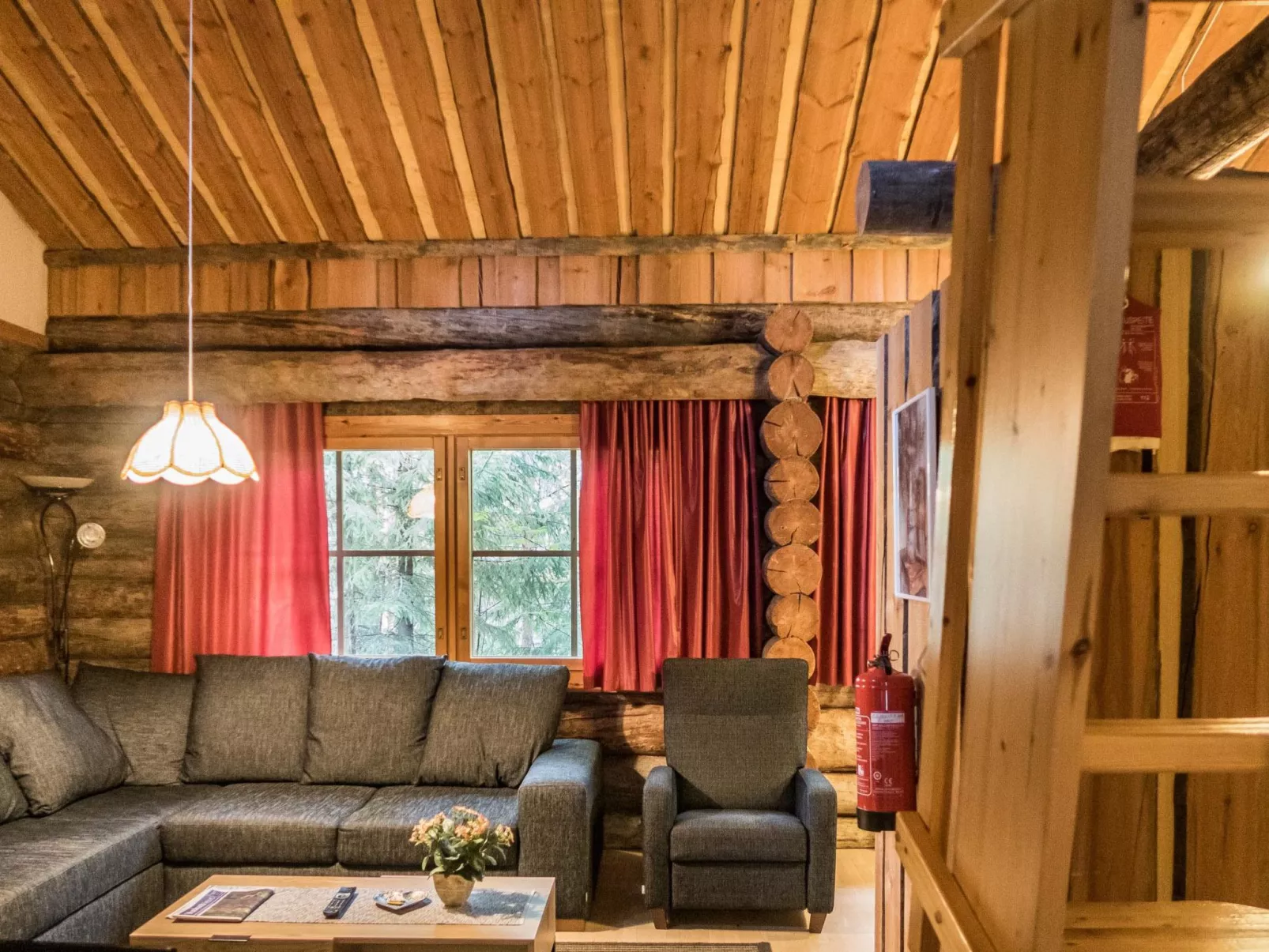 Vuokatinportti a7 susiportti-Binnen