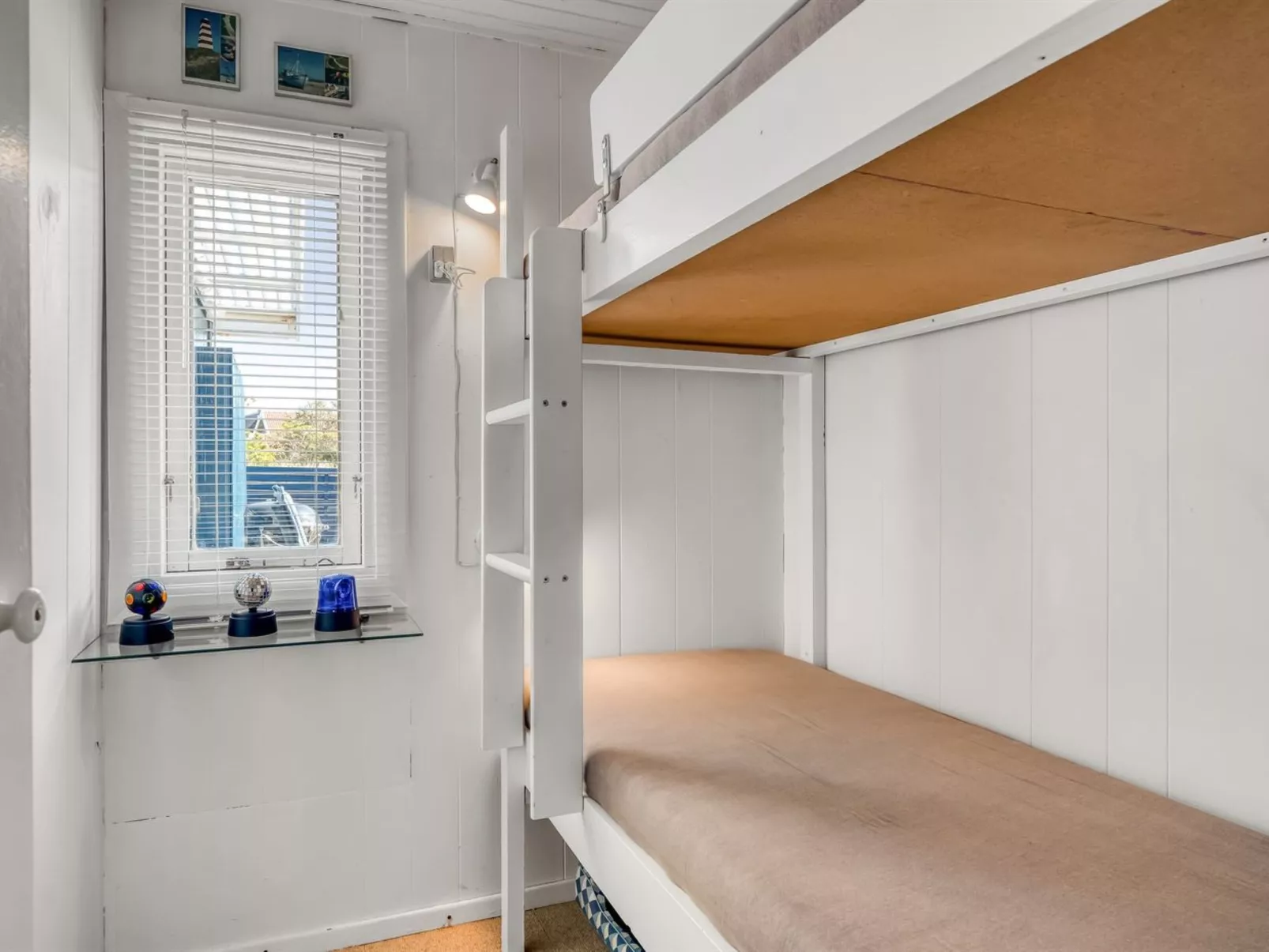 "Mynthe" - 500m from the sea-Binnen