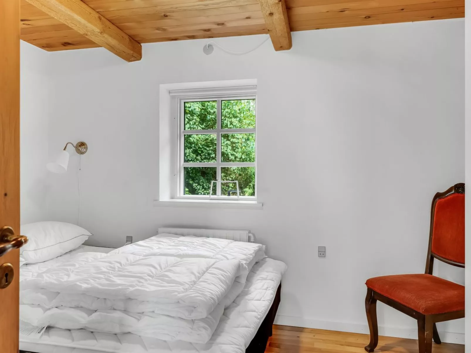 "Åsta" - 400m to the fjord-Binnen