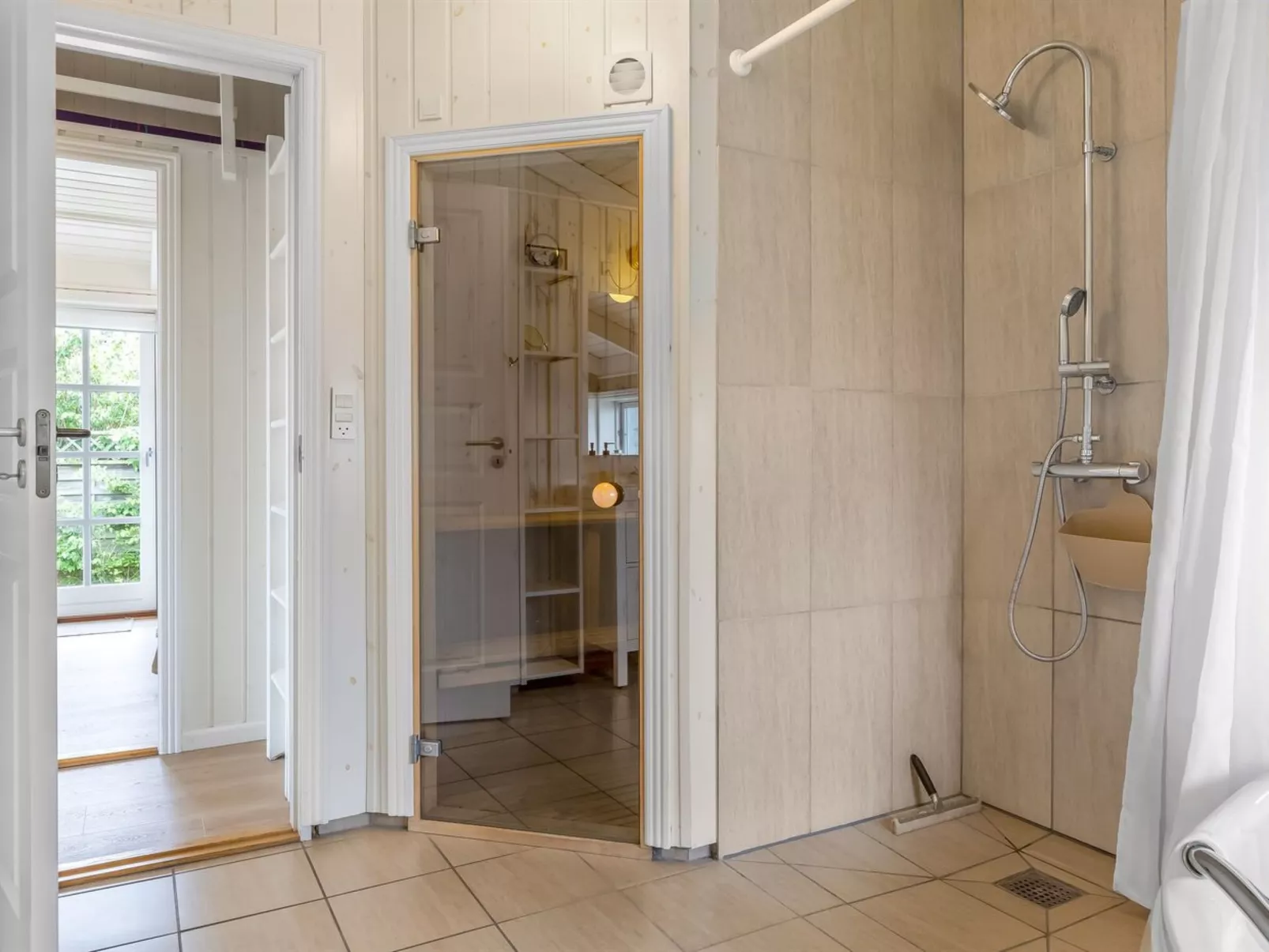 "Withger" - 20m from the sea-Binnen