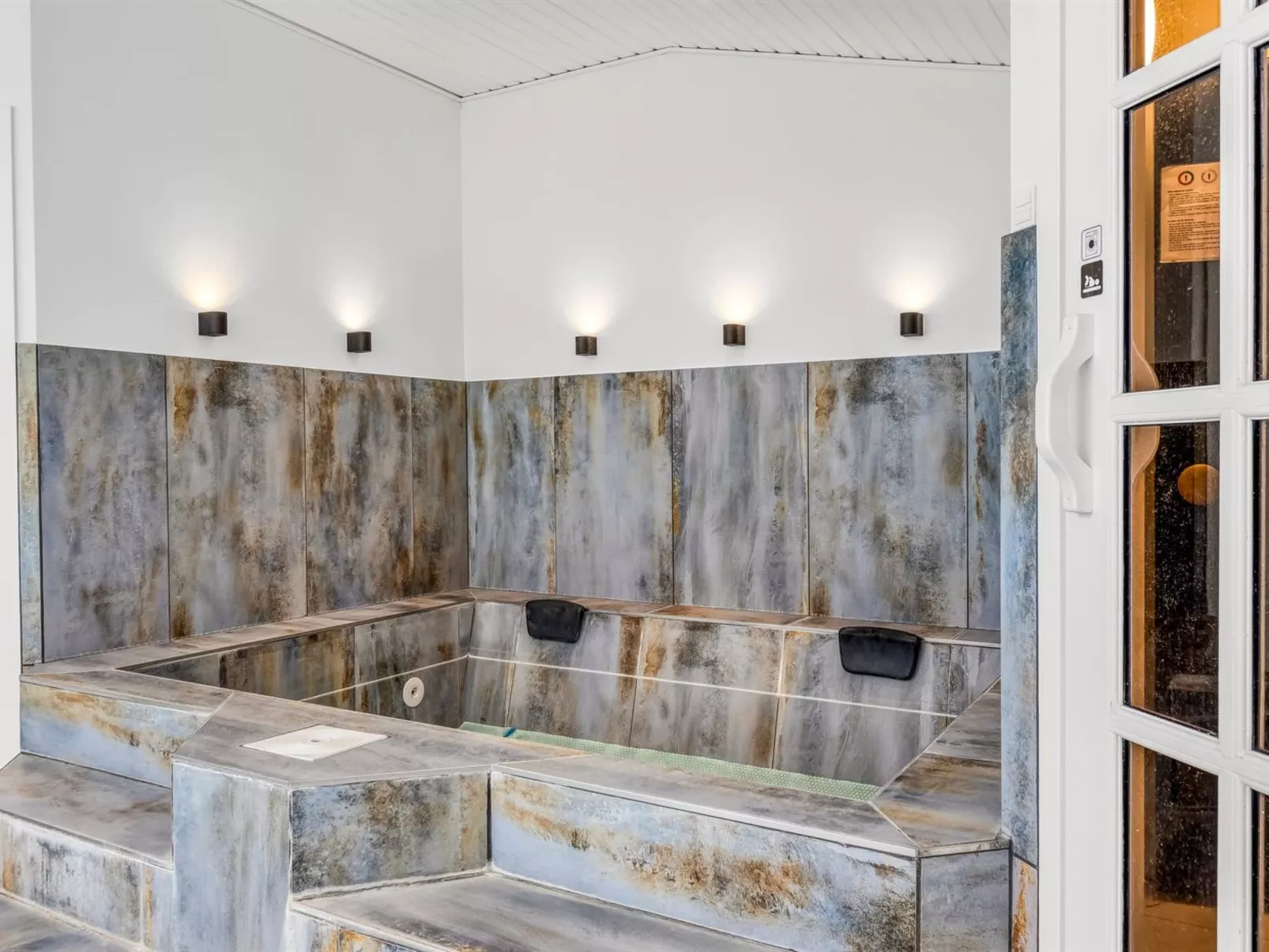 "Xaverius" - 30m from the sea-Buiten